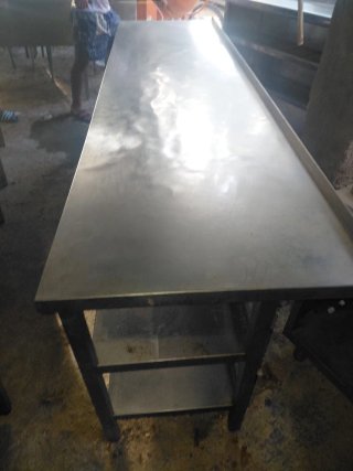 Mesa de acero inoxidable 260x70y 85 alto