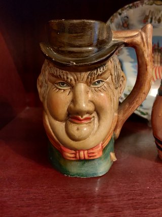 Bicchieri da birra con personaggi