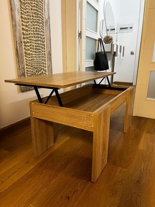 Mesa baja para salón elevable