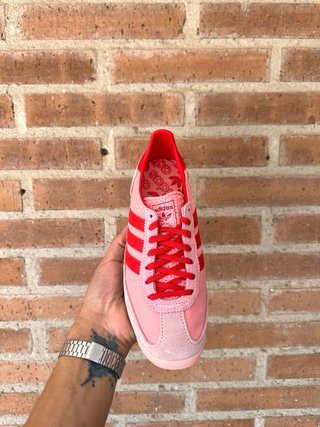 Zapatillas Adidas Rosa y Rojo