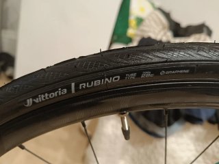 2 Neumáticos Vittoria Rubino Graphene 700x28 C