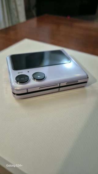 OPPO Find N2 Flip - 256GB (Moonlight Purple)