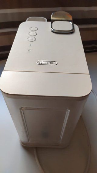 Cafetera Nespresso Blanca DeLonghi