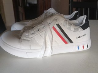 Zapatillas deportivas blancas SSSJT