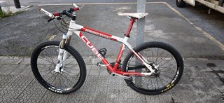 Bicicleta de Montaña CUBE Reaction
