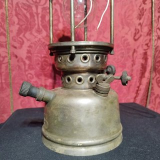 Antigua lampara farol Focus