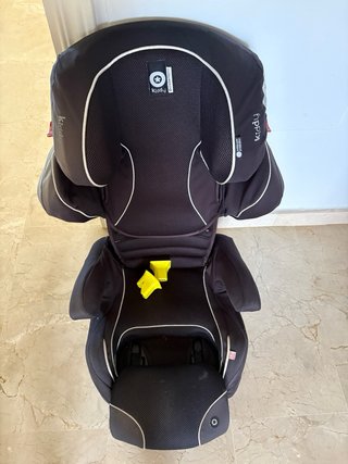 Silla coche Kiddy Cruiserfix Pro Negra