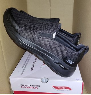 Zapatillas SKECHERS GOWalk Arch Fit Togpath