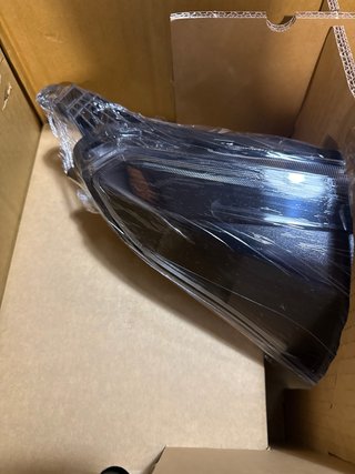 Faro derecho Ford Ka + 2016