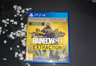 PS4 Pro 1TB + Mando + 6 Juegos( ya empaquetado)