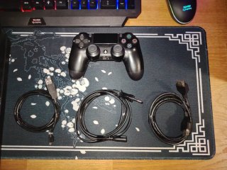 PS4 Pro 1TB + Mando + 6 Juegos( ya empaquetado)