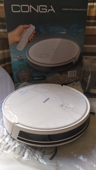 Aspirador Robot Conga Cecotec Santalucía Pet