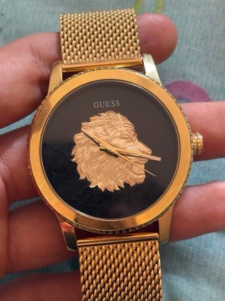 Reloj GUESS Dorado Esfera Negra + Caja