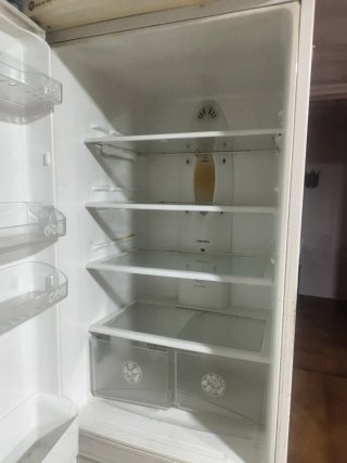 Nevera LG crema