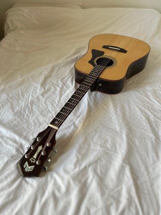 Guild GAD-50E NAT (electro-acústica dreadnought)