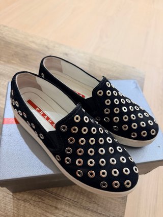 Zapatillas Prada. ORIGINALES. En Perfecto Estado.