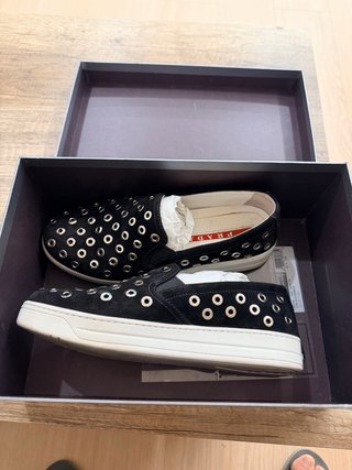 Zapatillas Prada. ORIGINALES. En Perfecto Estado.