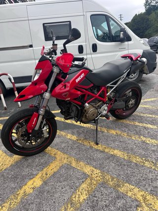 Ducati Hypermotard 1100 2007 Roja