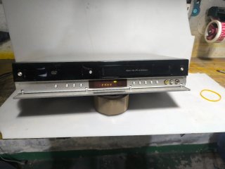 Reproductor DVD y VHS LG Hi-Fi Stereo