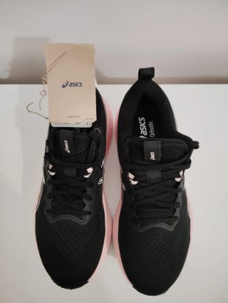 Zapatillas Asics Mujer Negras y Rosas