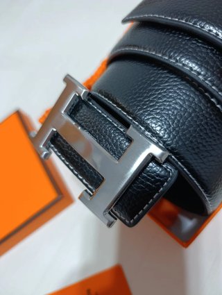 Cinturón Hermes Negro Hebilla Plateada