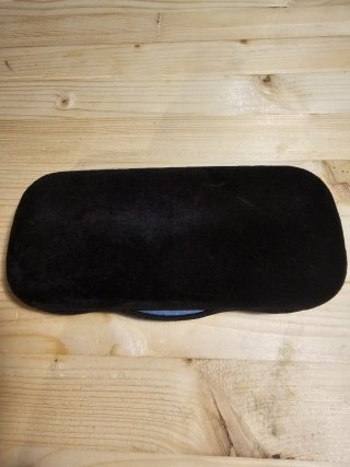 Estuche Rígido Gucci Negro y Azul con su bolsita