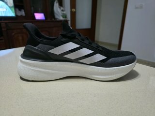 Adidas Ultraboost 5X n40,5 en muy buen estado
