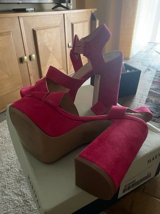 Regalo...Zapatos de tacón MARYPAZ fucsia