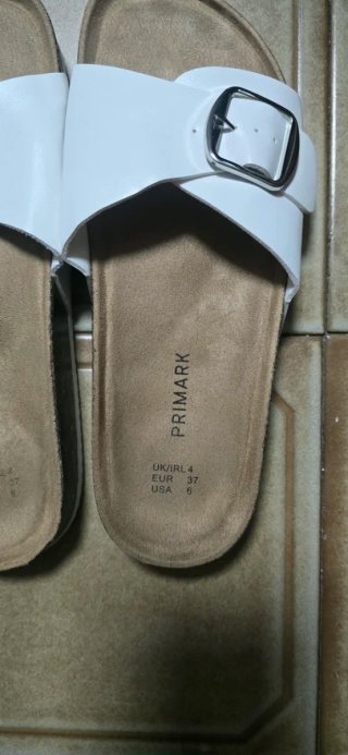 Sandalias blancas Primark talla 37