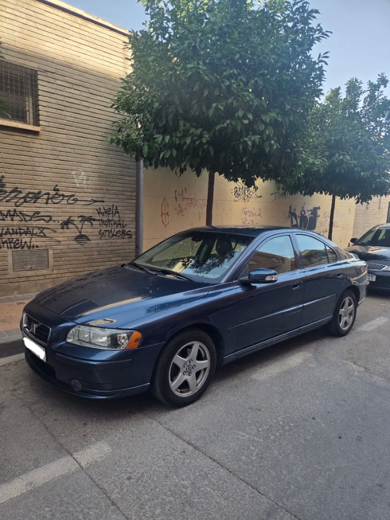 Volvo S60 2008 - foto 1