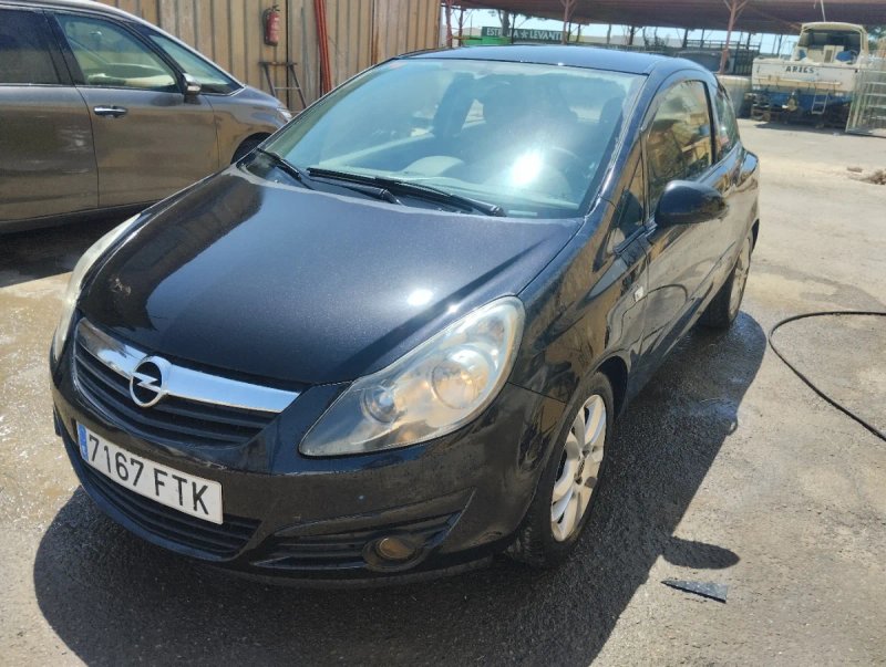 Opel Corsa 2007 - foto 1