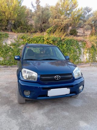 Toyota RAV4 2004