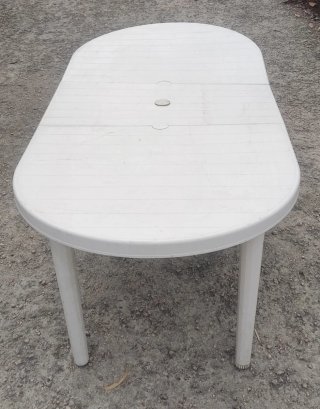 Mesa y 12  Sillas Resina Blanca Exterior