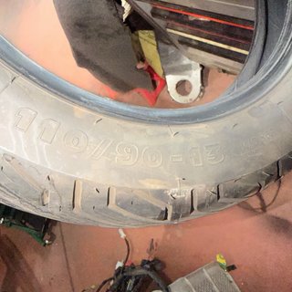 Michelin 110/90-13 56P neumático