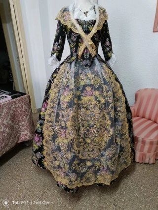 Traje de Fallera con Complementos