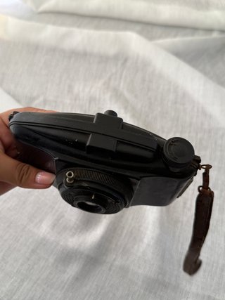Câmara Vintage M.I.O.M. Photax III Baquelite 1946