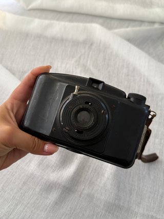 Câmara Vintage M.I.O.M. Photax III Baquelite 1946