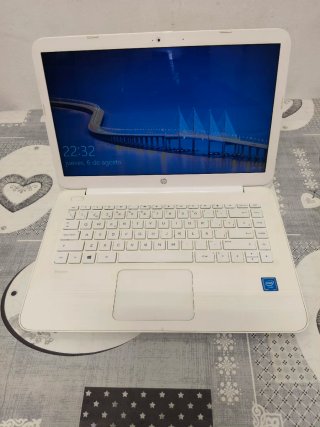 HP Stream 14 Portátil Blanco Compacto