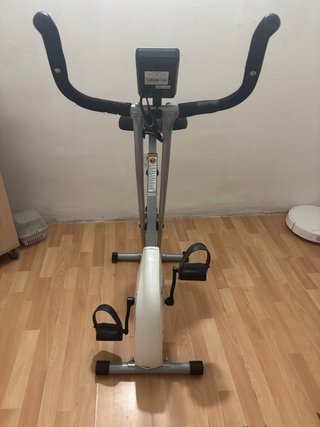 Bicicleta Estática Pro-Form E-Smartfit 150