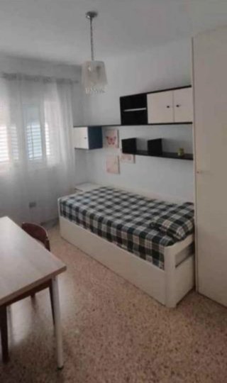 Alquiler de habitación en piso compartido