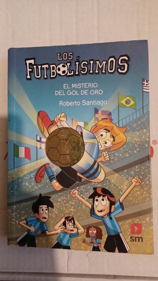 Libro futbolísimos