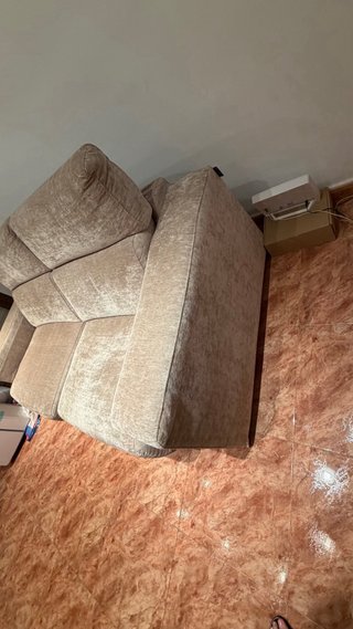 Sofá de 2 plazas beige