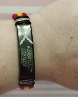 NOVEDAD! PULSERA CRUZ DE BORGOÑA ESPAÑA EN ACERO