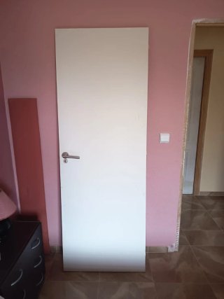 Puertas interiores blancas
