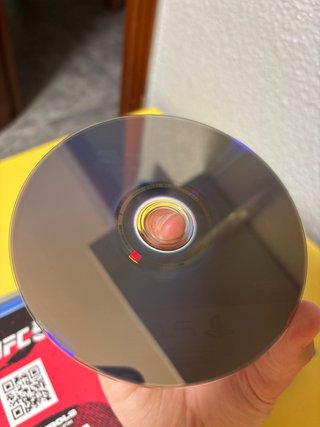 UFC 5 PS5 NUEVO en su caja (sin precintar)