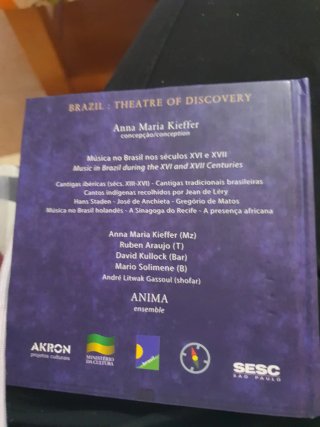Libro y CD Teatro do Descobrimento