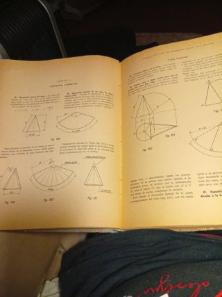 Libro antiguo de calderería industrial