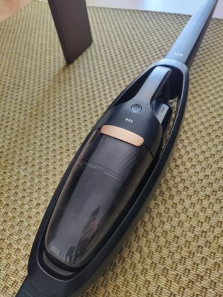 Aspirador AEG QX7 inalámbrico