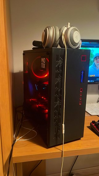 Ordenador Gamer  en Buen Estado