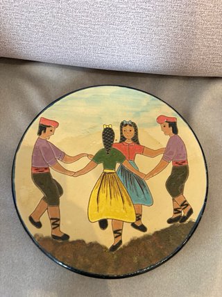 Piatto vintage in ceramica con danza
